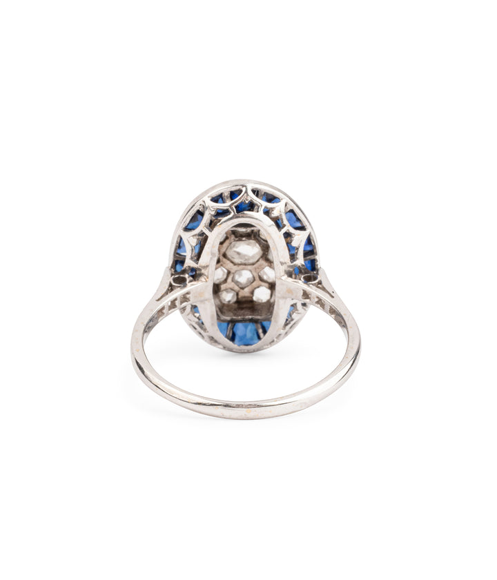 Antique-engagement-ring-diamonds-sapphires-Elia-Caillou-Paris