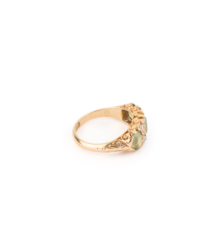 antique engagement ring gold peridot "Kusumita" - Caillou Paris