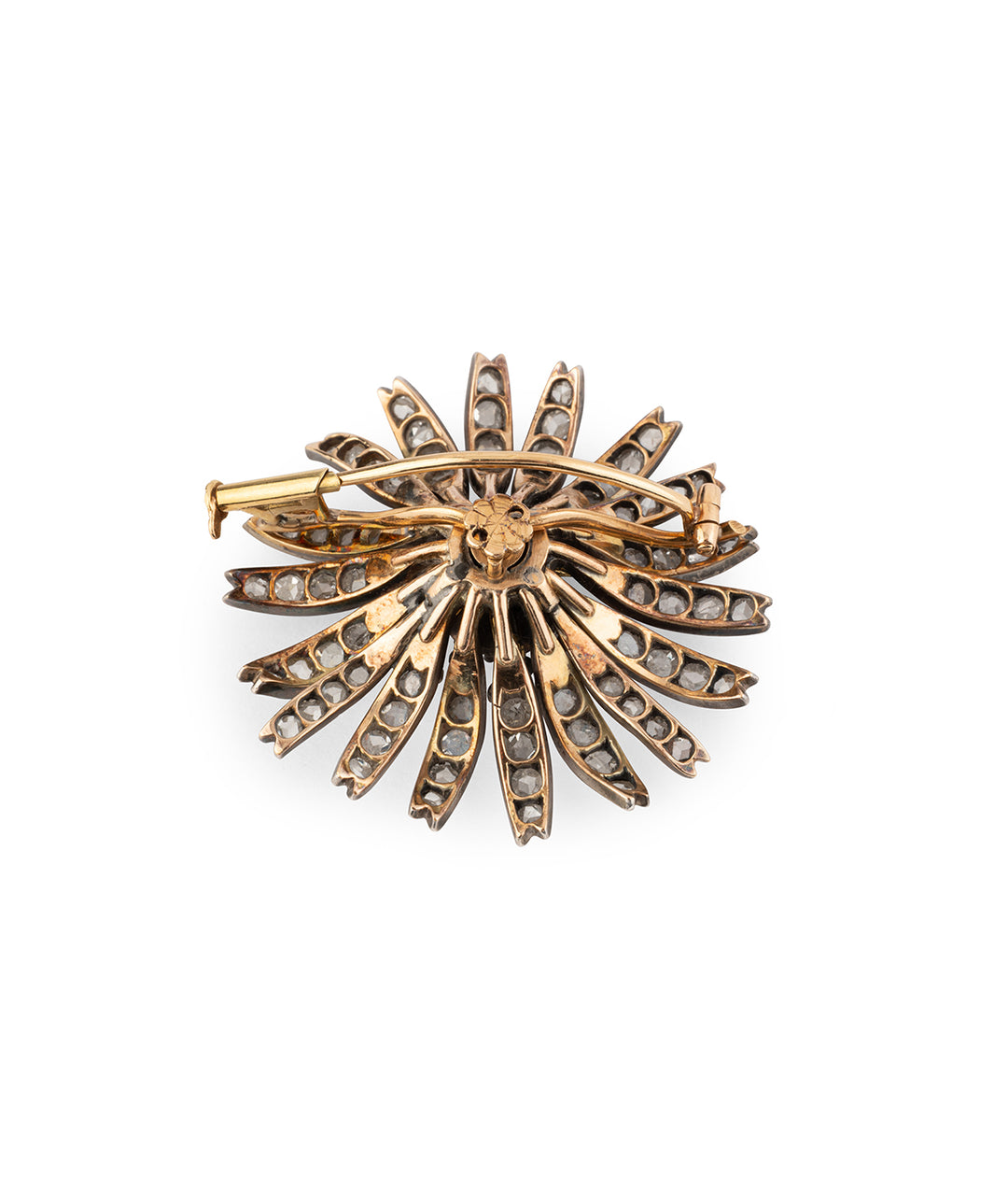 Antique-flower-brooch-rosecut-diamonds-Conny-Caillou-Paris