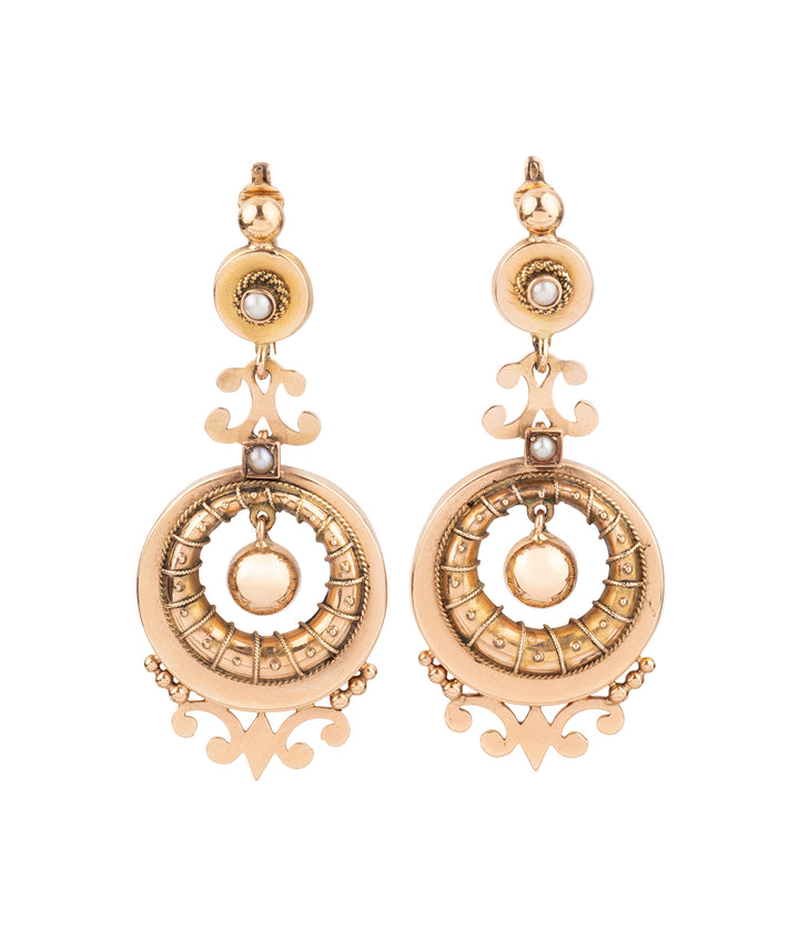 Antique-gold-earrings-Paola-Caillou-Paris