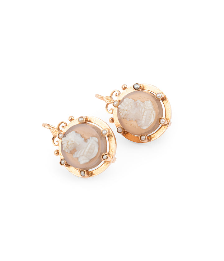 Antique-gold-earrings-cameo-Jolana-Caillou-Paris