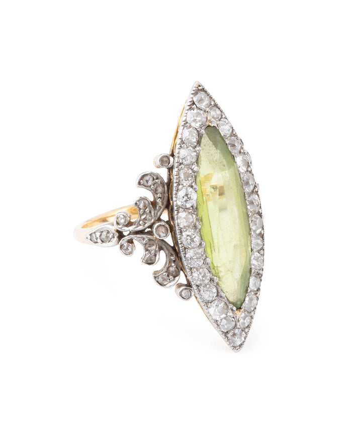 Antique-gold-ring-spinel-diamonds-Jetta-Caillou-Paris