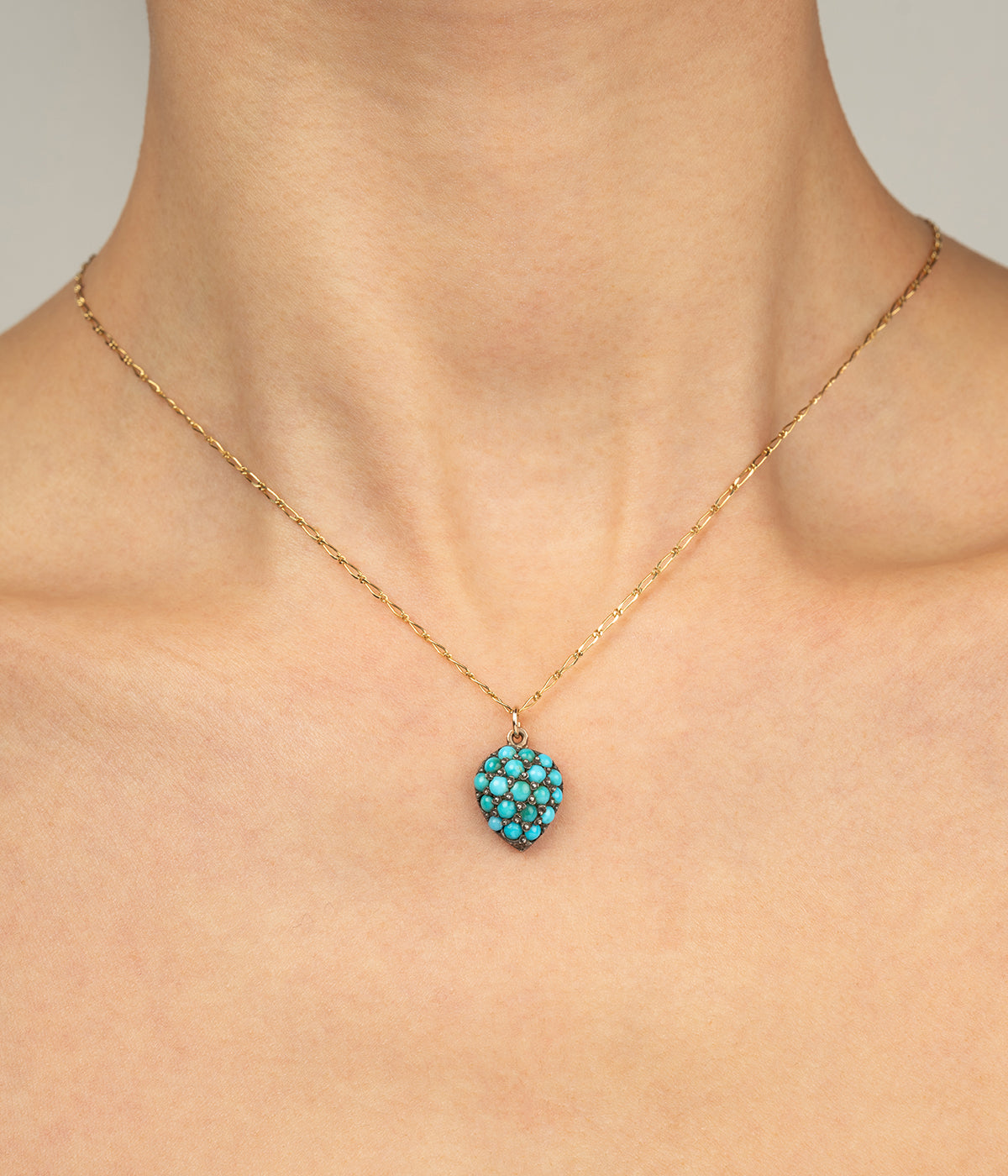 Antique heart pendant Cornie - Caillou Paris