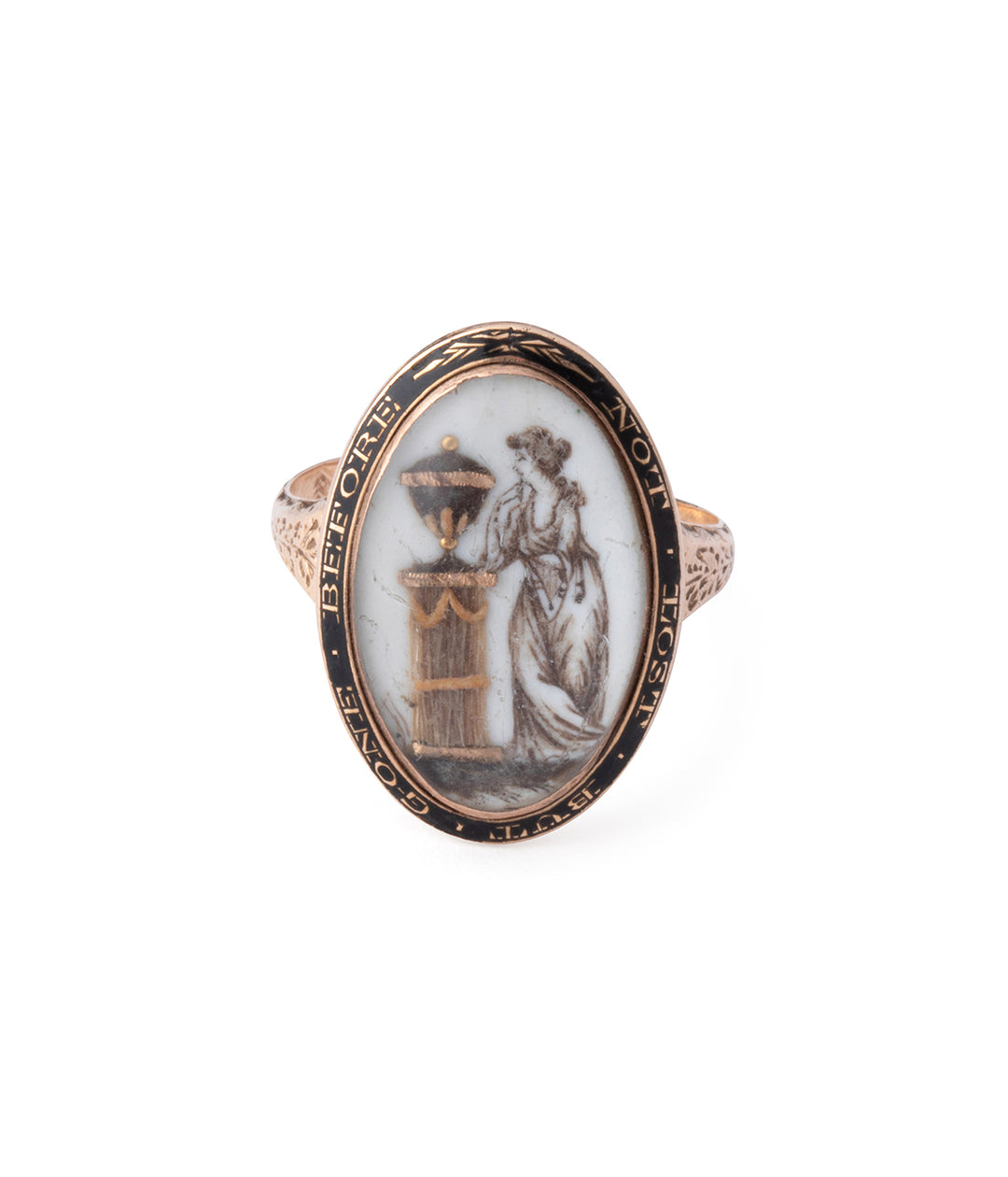 Antique-mourning-ring-hairs-18k-gold-Gero-Caillou-Paris