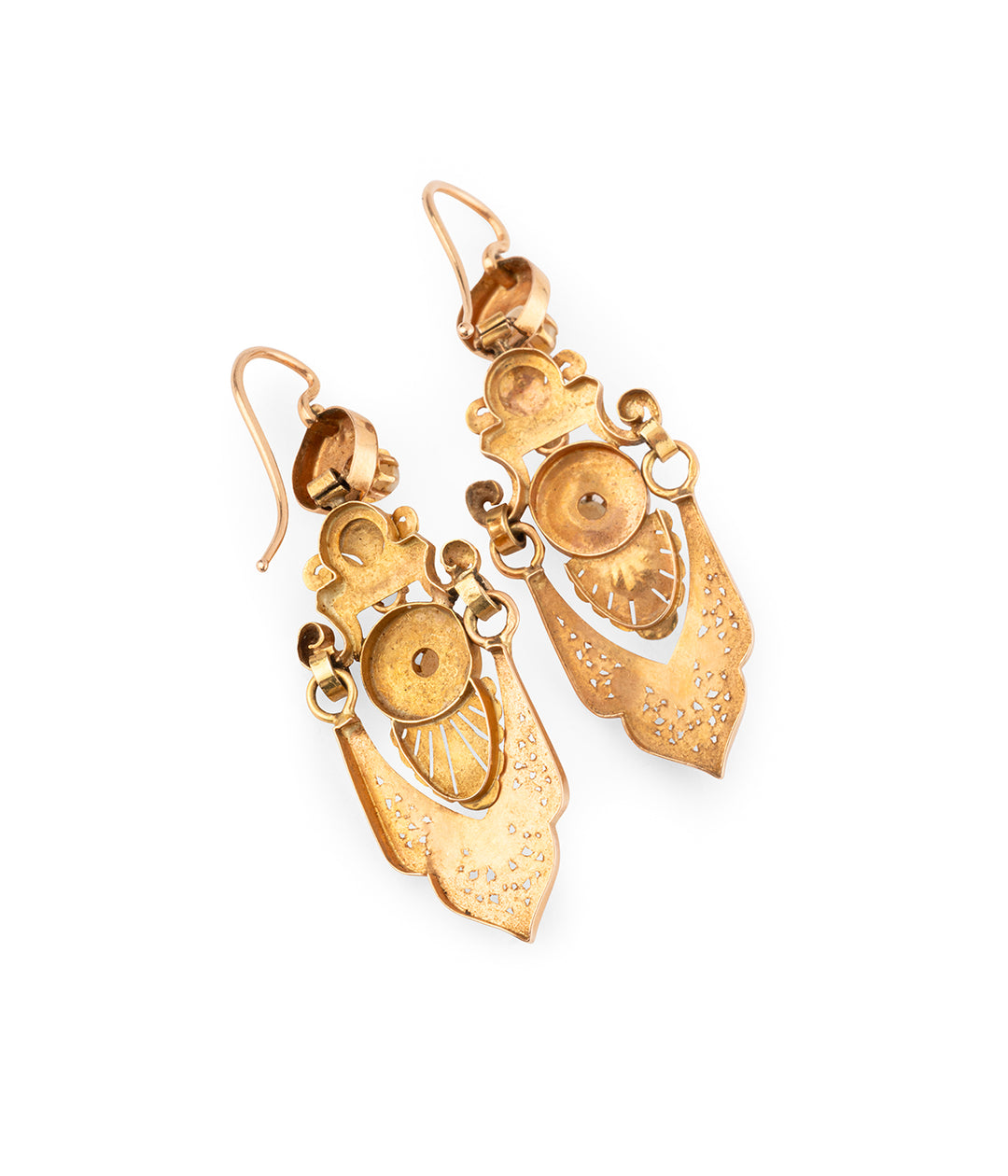Antique-pearl-earrings-18k-gold-Premala-Caillou-Paris