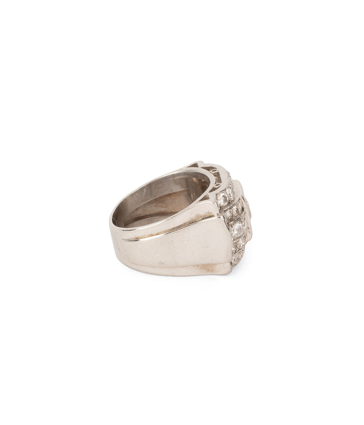 Antique-platinum-ring-diamonds-Sanna-Caillou-Paris