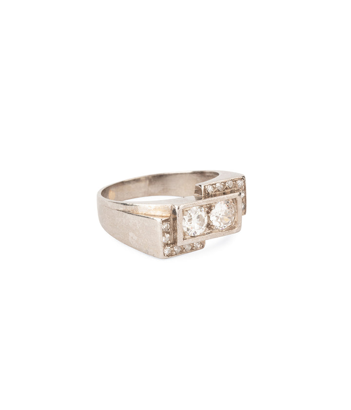 Antique-ring-diamonds-Massia-Caillou-Paris