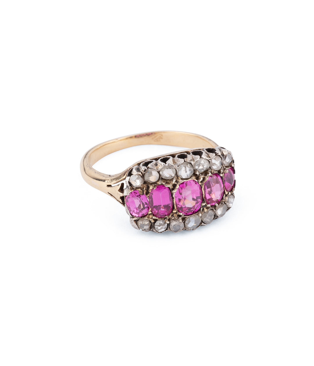 Antique ruby ring "Isabeau" - Caillou Paris