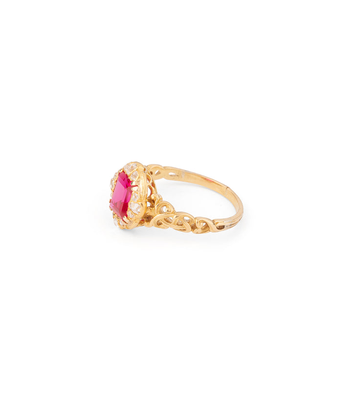 Antique ruby ring "Svano" - Caillou Paris