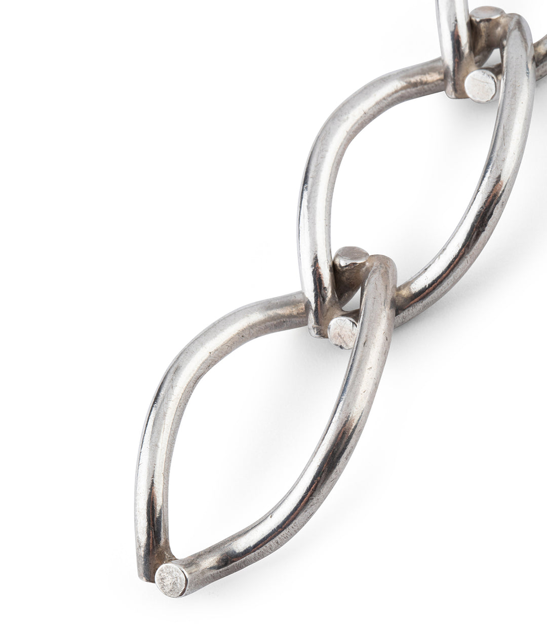 Antique-silver-bracelet-Razi-Caillou-Paris