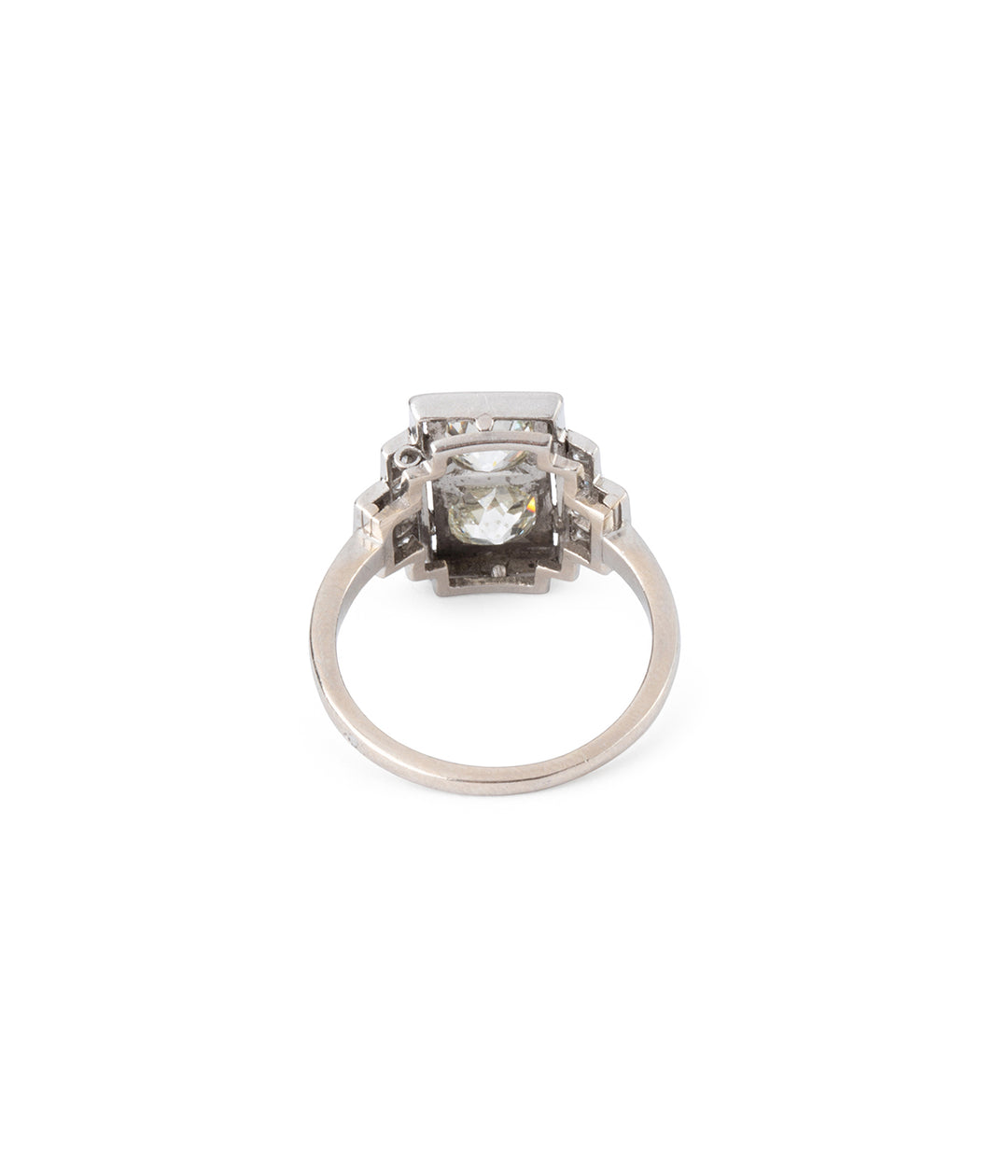 Art-deco-platinum-ring-Viera-Caillou-Paris