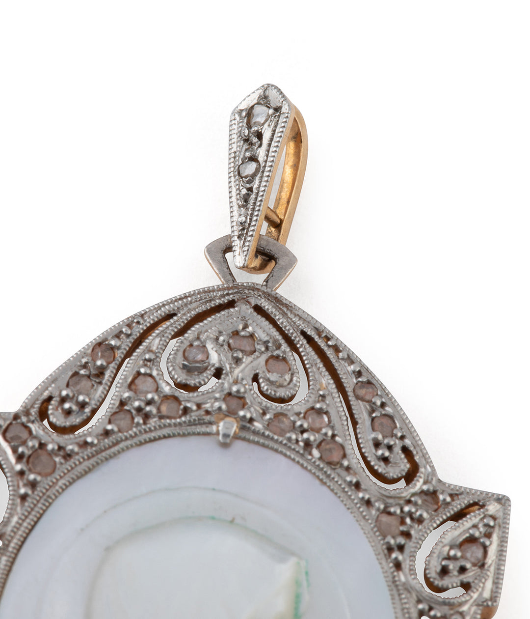 Art-deco-religious-medal-mother-of-pearl-Riou-Caillou-Paris