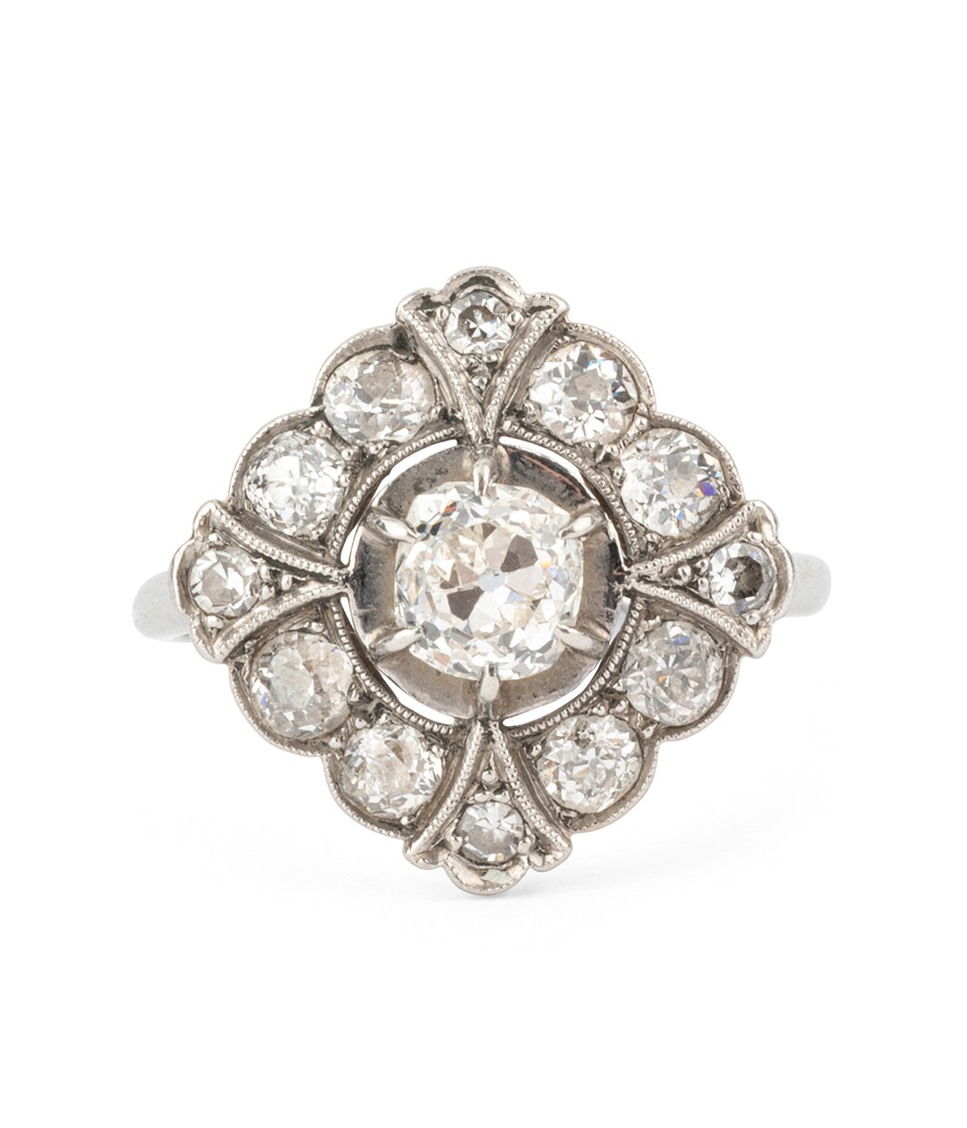 Art-deco-ring-gold-diamonds-Hikma-Caillou-Paris