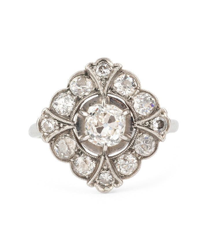 Art-deco-ring-gold-diamonds-Hikma-Caillou-Paris