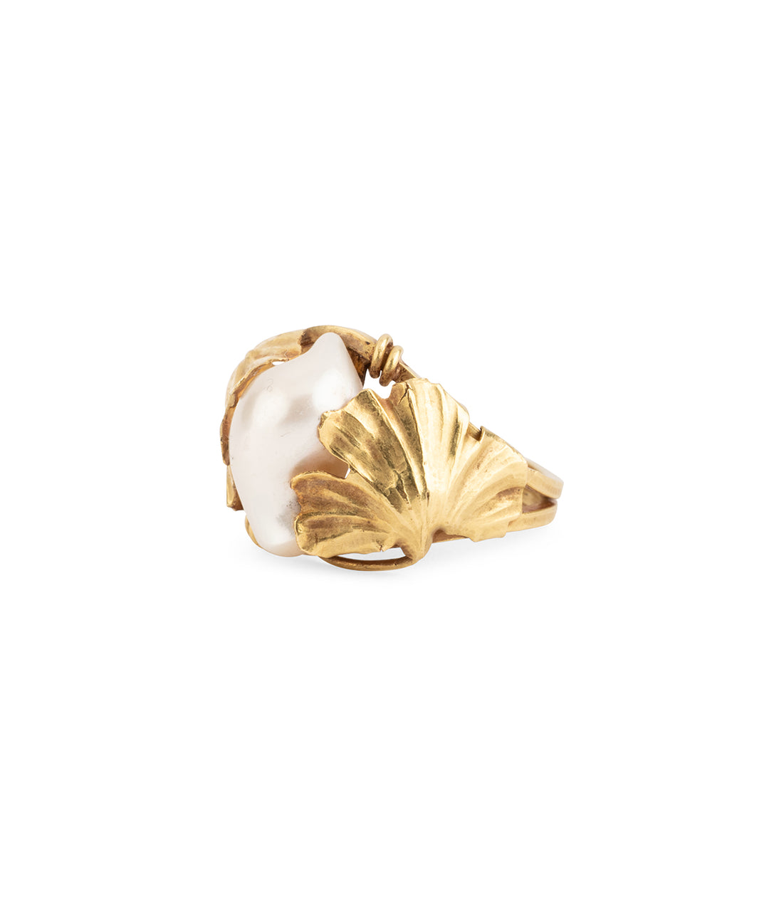Art-nouveau-pearl-ring-signed-Colot-Caillou-Paris