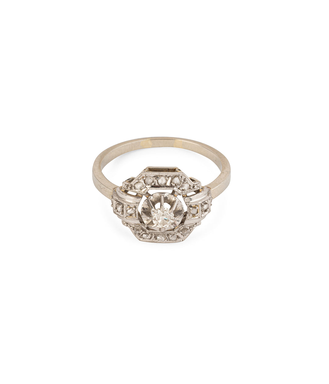 Bague-Art-deco-diamants-Carita-Caillou-Paris