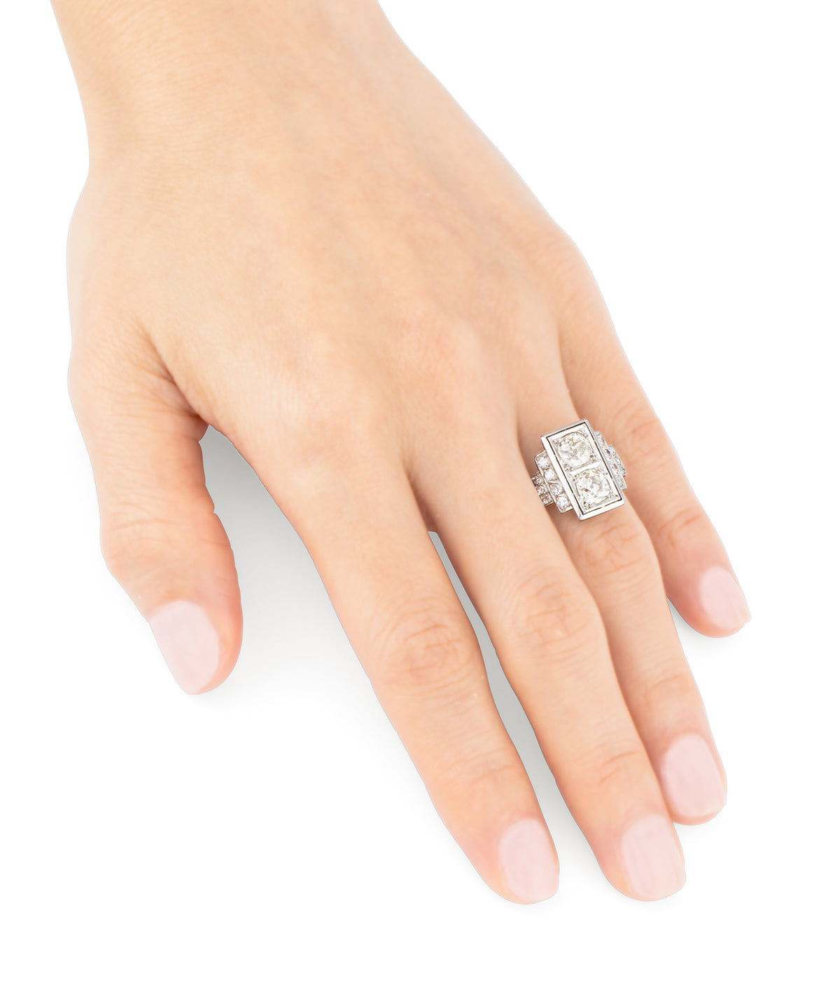 Bague-Art-deco-platine-diamants-Viera-Caillou-Paris