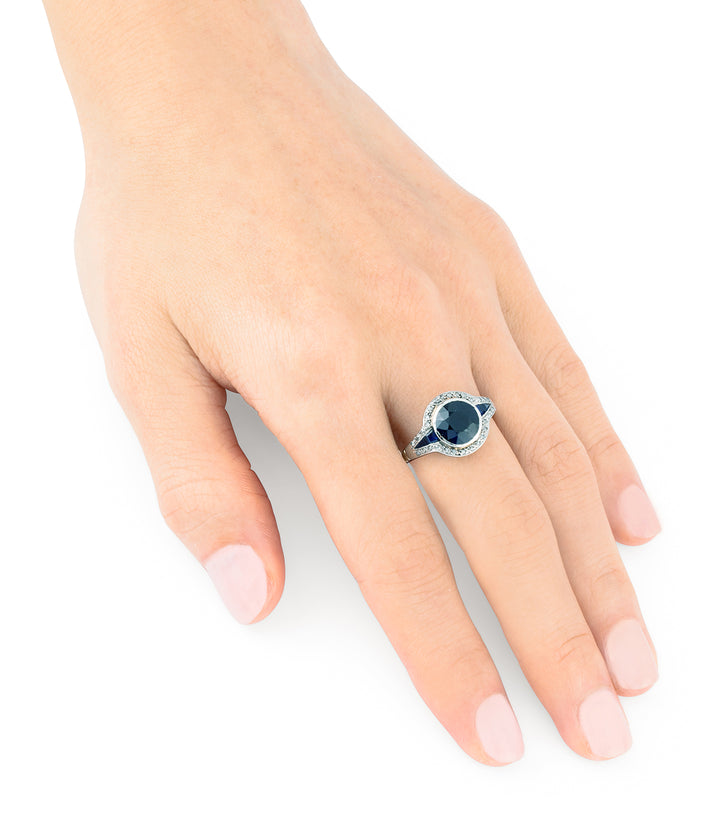 Bague-annees-20-saphirs-diamants-Faten-Caillou-Paris