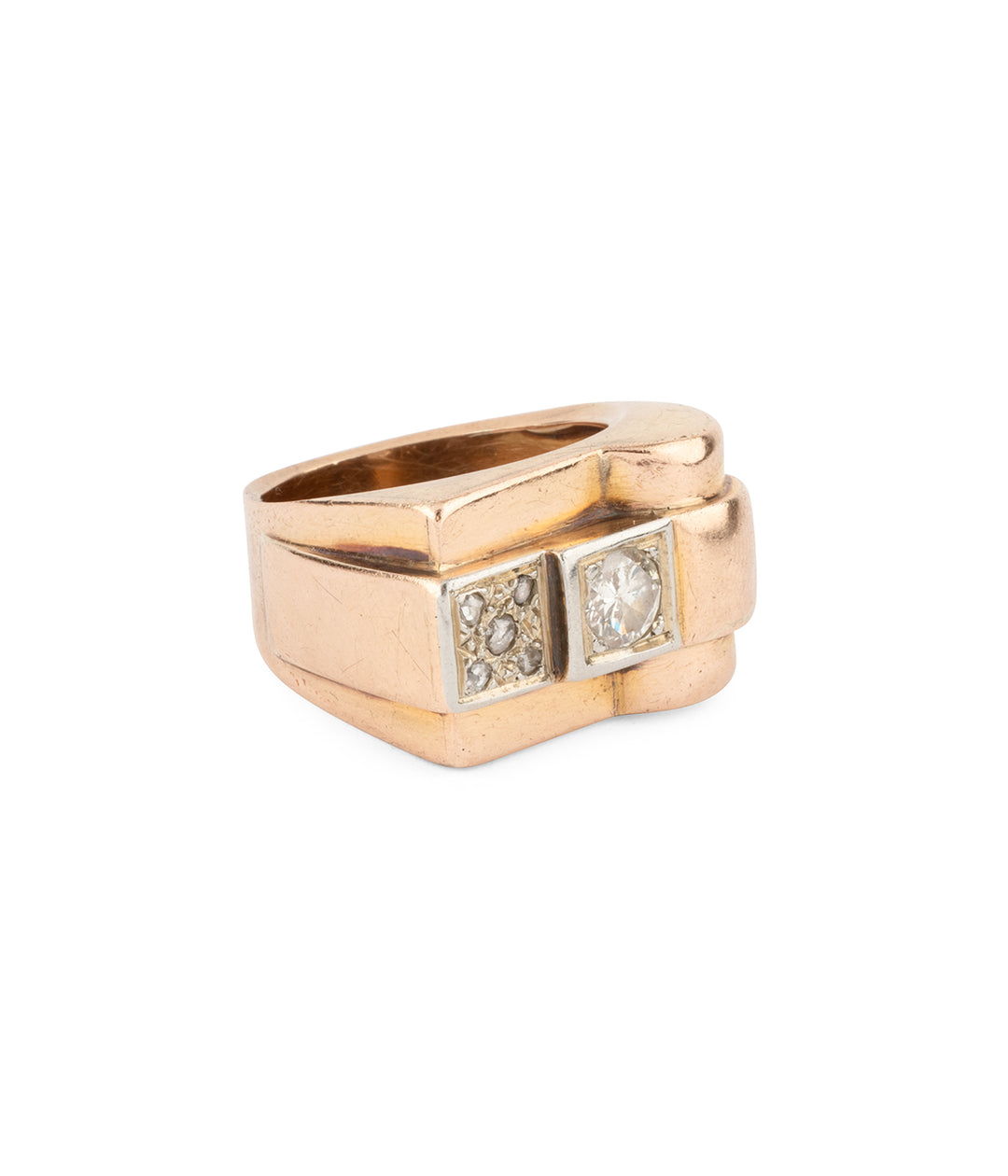 Bague-Tank-or-rose-diamants-Felipa-Caillou-Paris