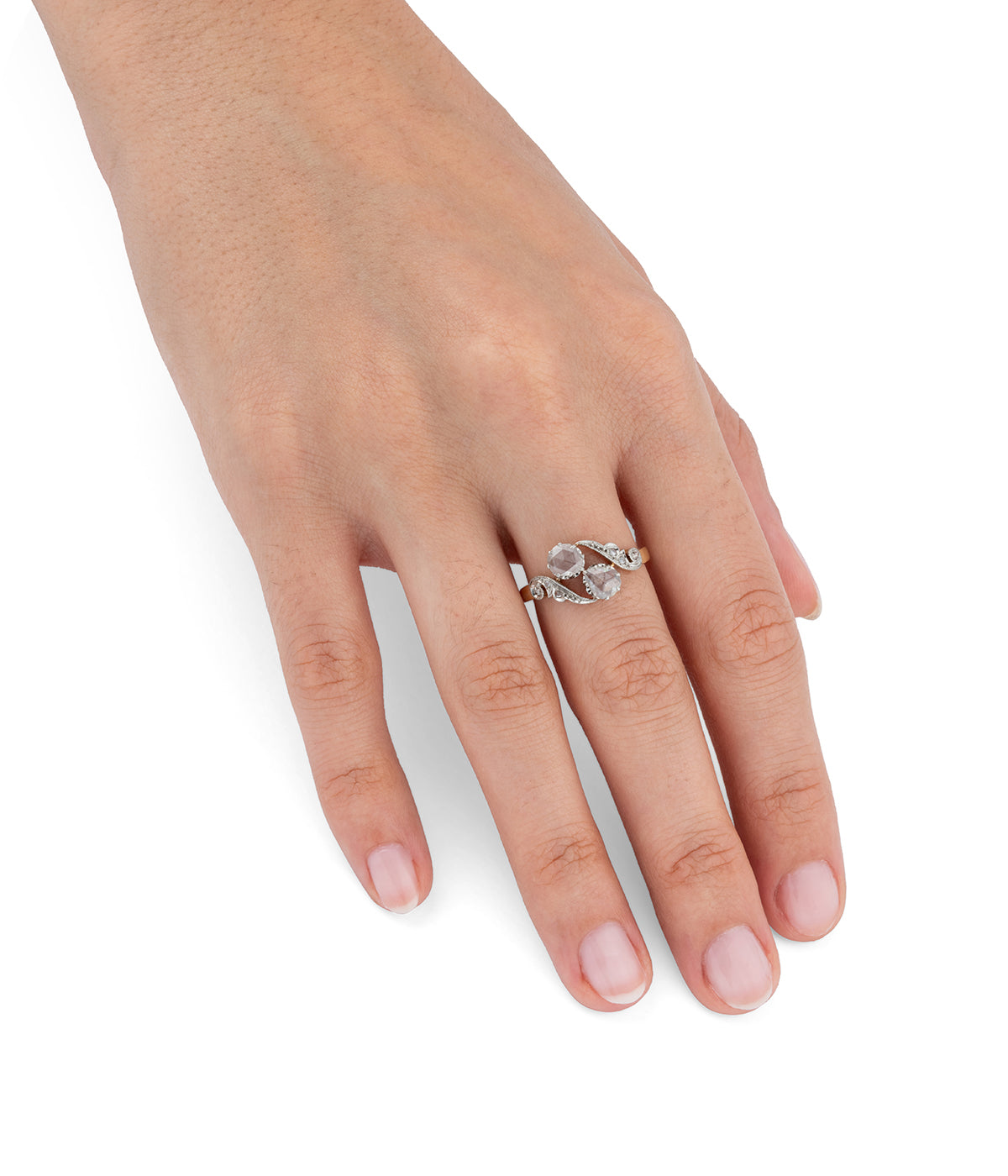 Bague Toi et moi ancienne diamant "Ganet" porter - Caillou Paris