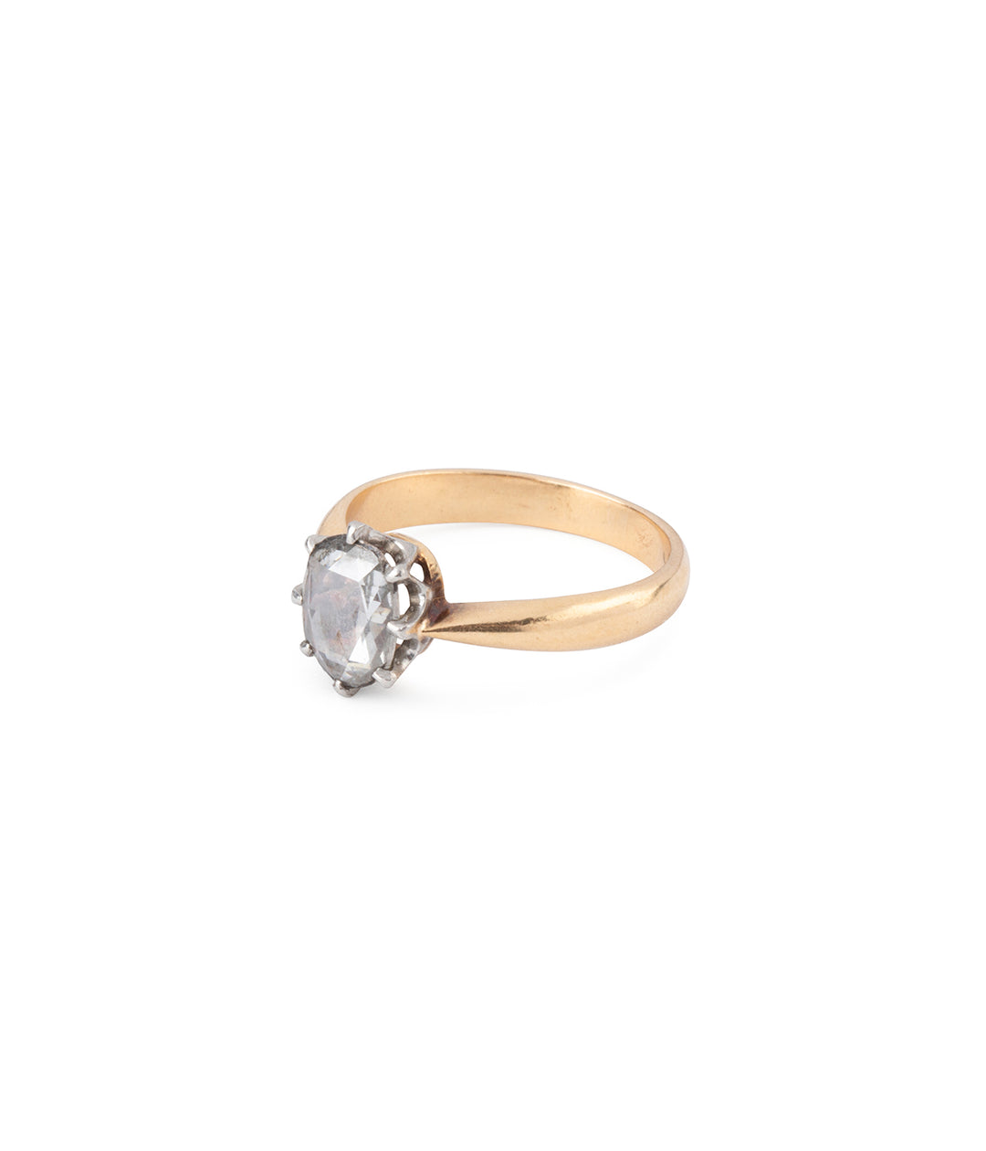 Bague-ancienne-diamant-taille-rose-bijou-regional-Oddon-Caillou-Paris