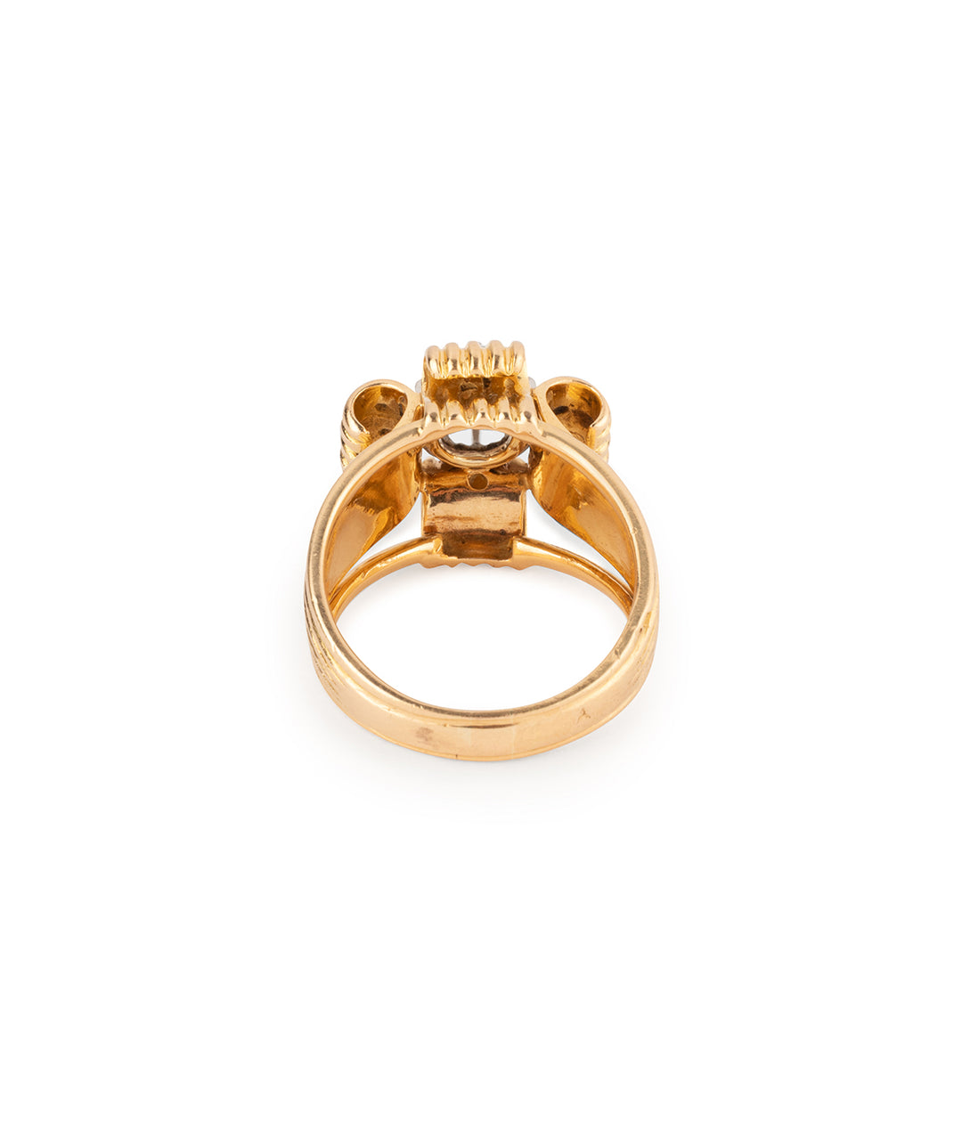 Bague-ancienne-fleur-diamant-Apala-Caillou-Paris