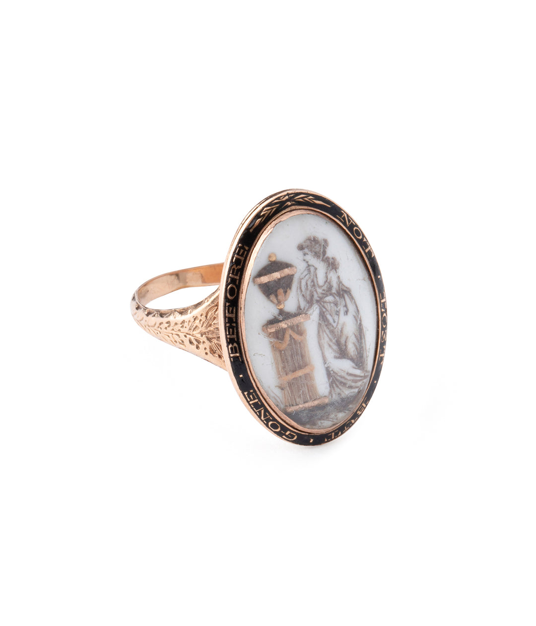 Bague-ancienne-or-rose-18K-cheveux-email-noir-Gero-Caillou-Paris