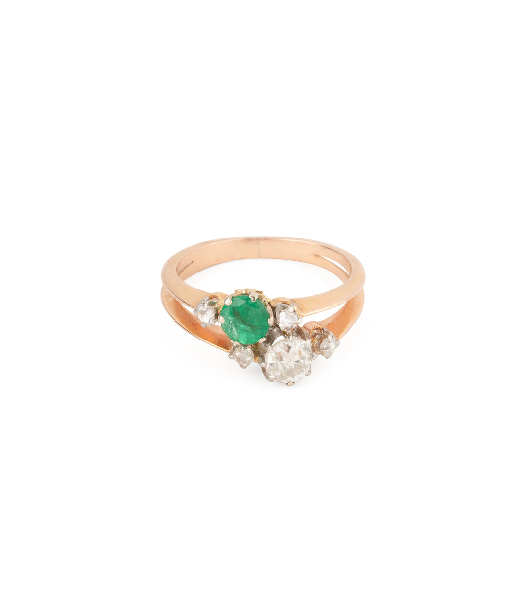 Bague-ancienne-or-rose-diamants-emeraude-Kika-Caillou-Paris