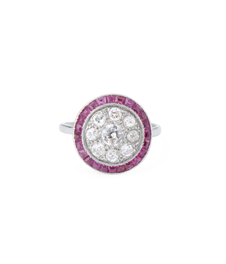 Bague-ancienne-rubis-diamants-or-18k-Lee-Caillou-Paris