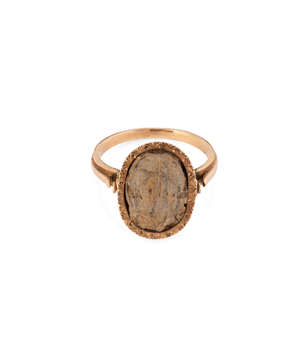 Bague-ancienne-scarabee-Zuhri-Caillou-Paris