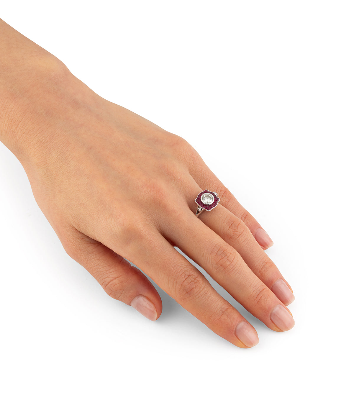 Bague de fiancailles ancienne rubis et diamants Nokosi - Caillou Paris