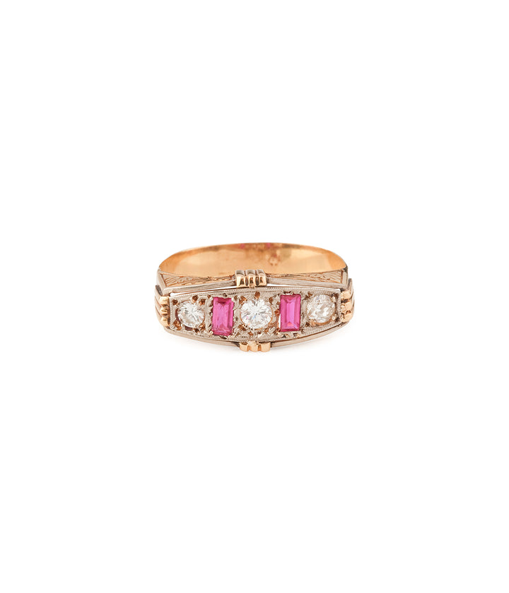Bague-jarretiere-ancienne-diamants-rubis-Jimmy-Caillou-Paris