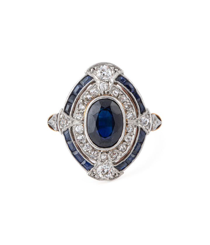 Bague-marquise-vintage-saphir-diamants-Leilia-Caillou-Paris