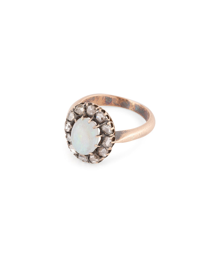 Bague-pompadour-ancienne-diamants-opale-Lior-Caillou-Paris