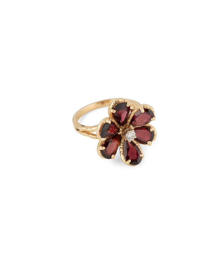 Bague-vintage-fleur-or-Licin-Caillou-Paris