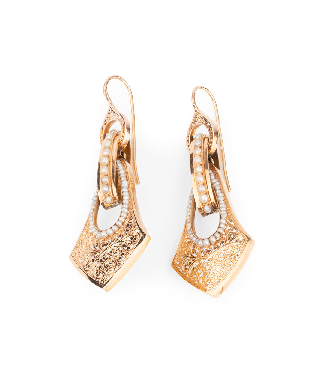 Boucles-oreilles-Napoleon-III-or-18k-Ponnan-Caillou-Paris