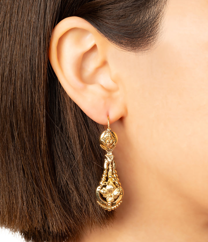 Boucles-oreilles-Napoleon-III-or-Clint-Caillou-Paris