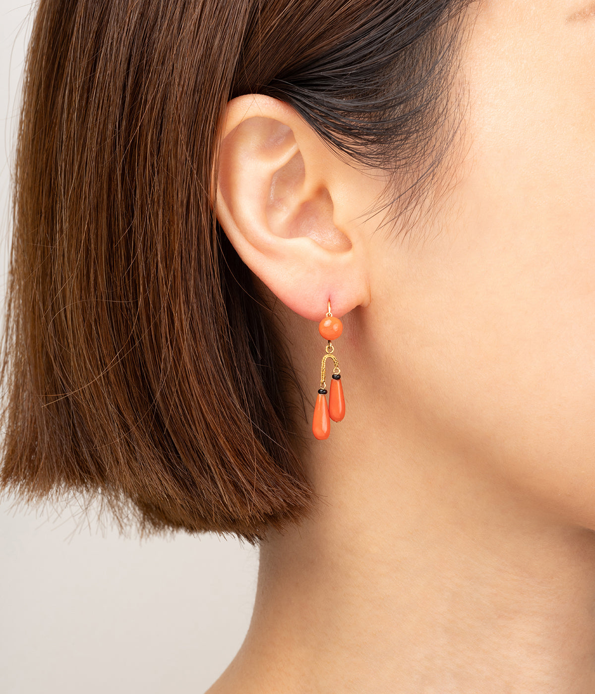 Boucles d'oreilles Napoléon III en corail et or "Edma" - Caillou Paris