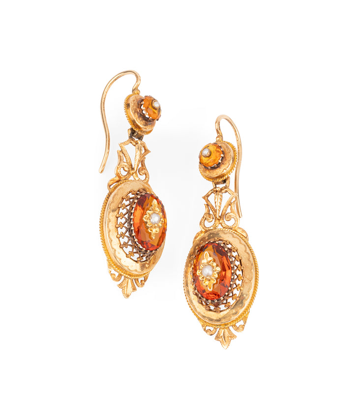 Boucles-oreilles-anciennes-or-rose-Prina-Caillou-Paris