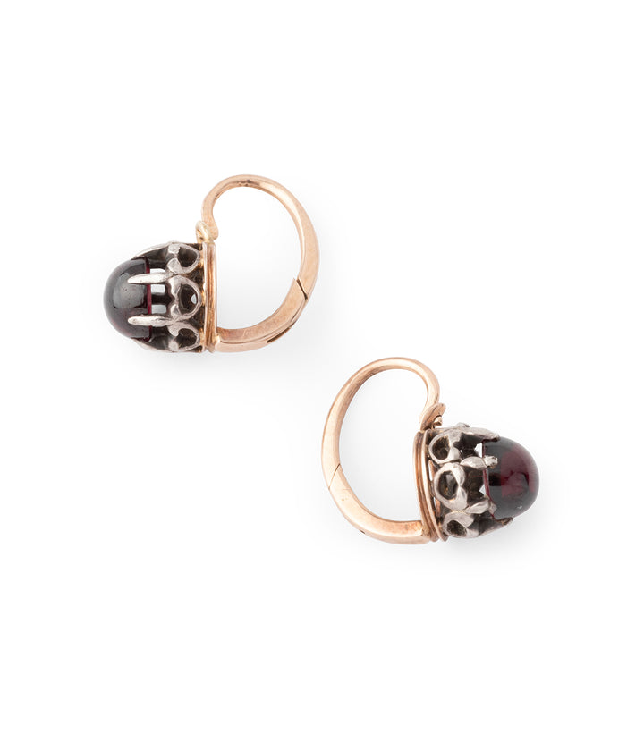 Boucles-oreilles-dormeuses-vintage-grenat-Pahal