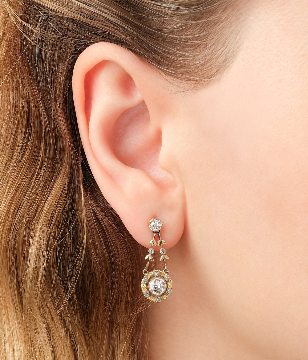 Boucles-oreilles-vintage-or-diamants-Abia-Caillou-Paris