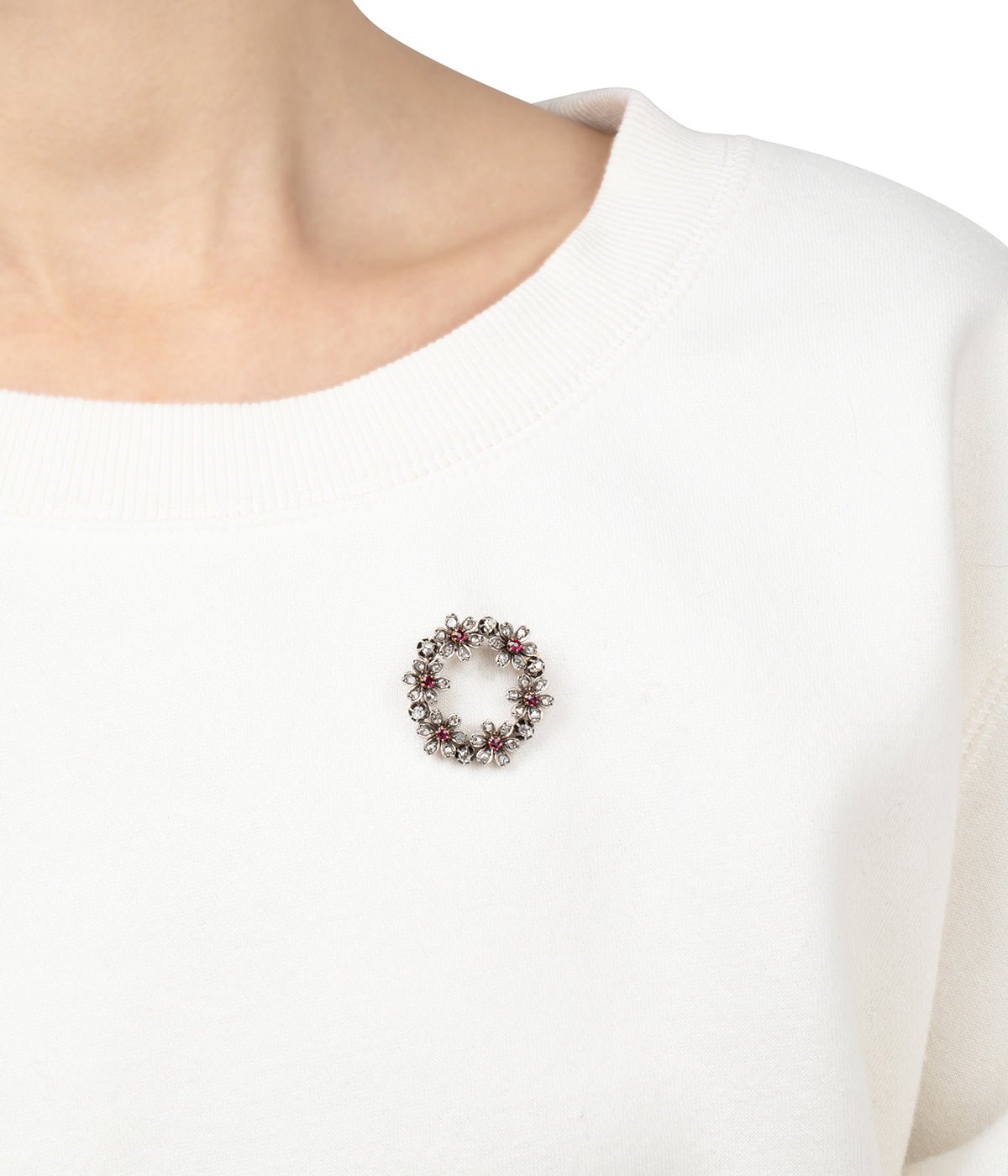 Broche-ancienne-diamants-rubis-Kito-Caillou-Paris