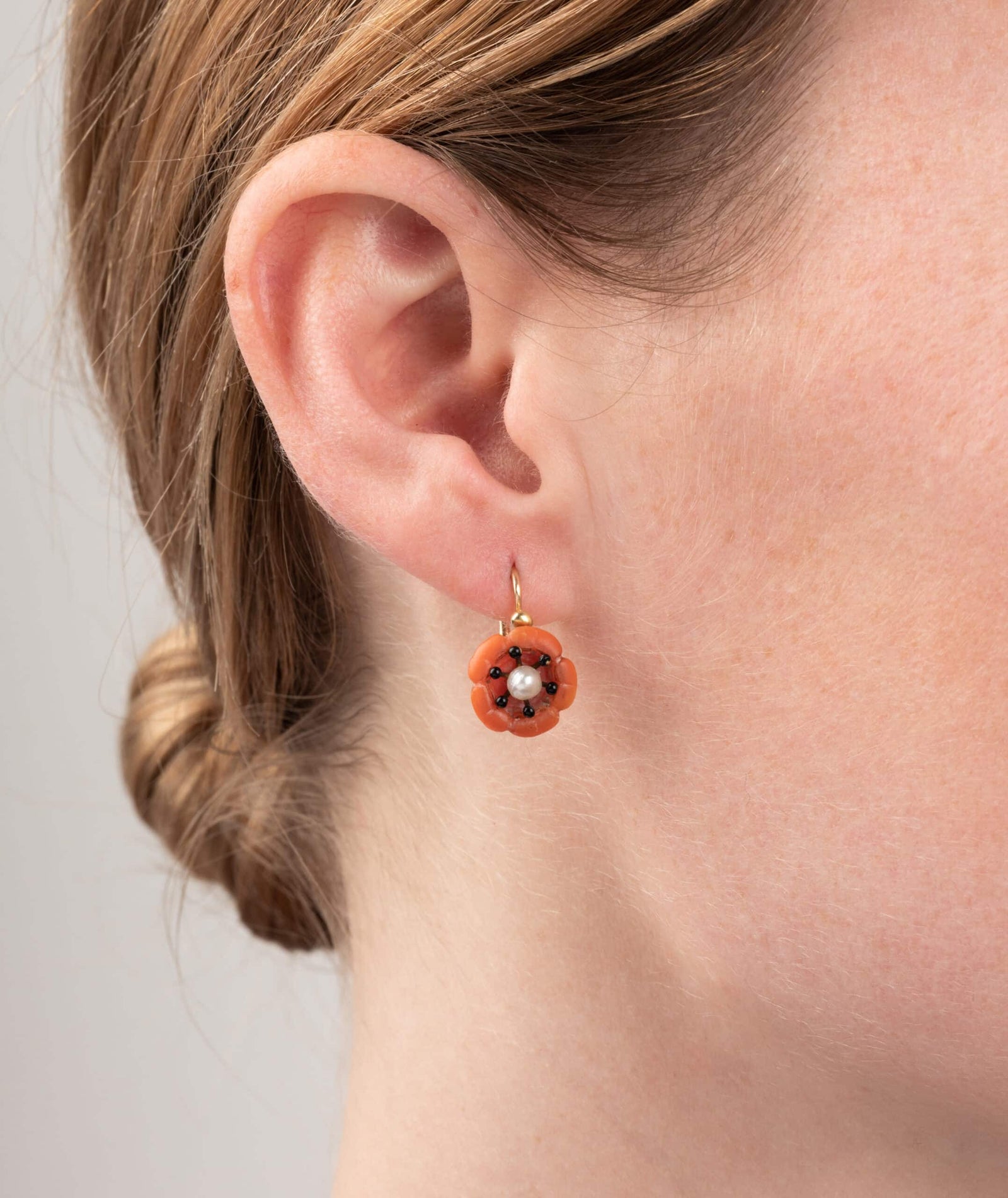 Caillou Paris Dormeuses Anciennes Corail Topi Porter