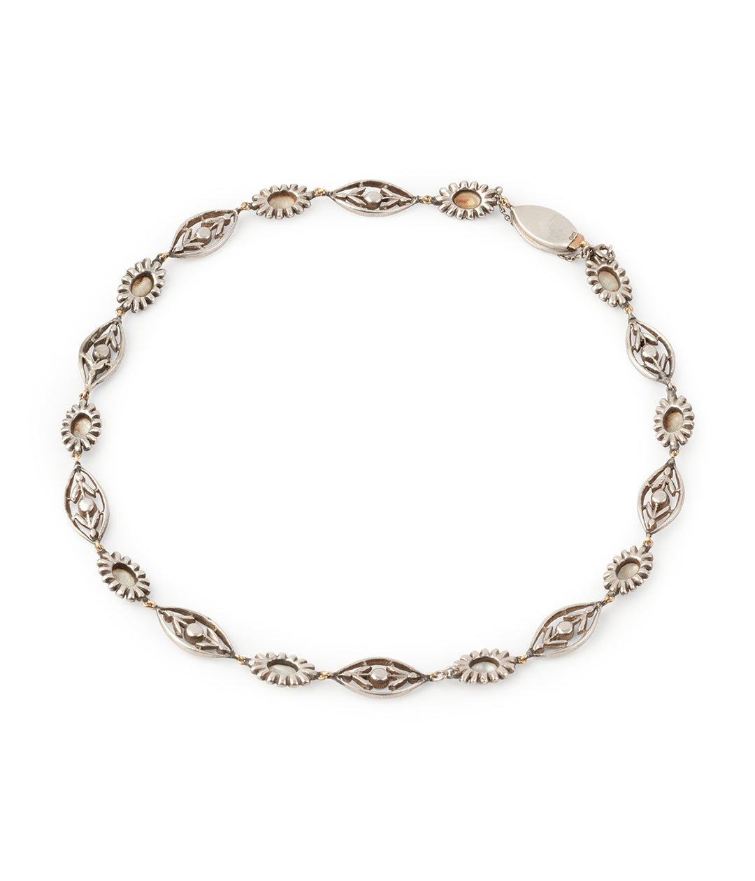 Collier-ancien-fleurs-argent-Dipti