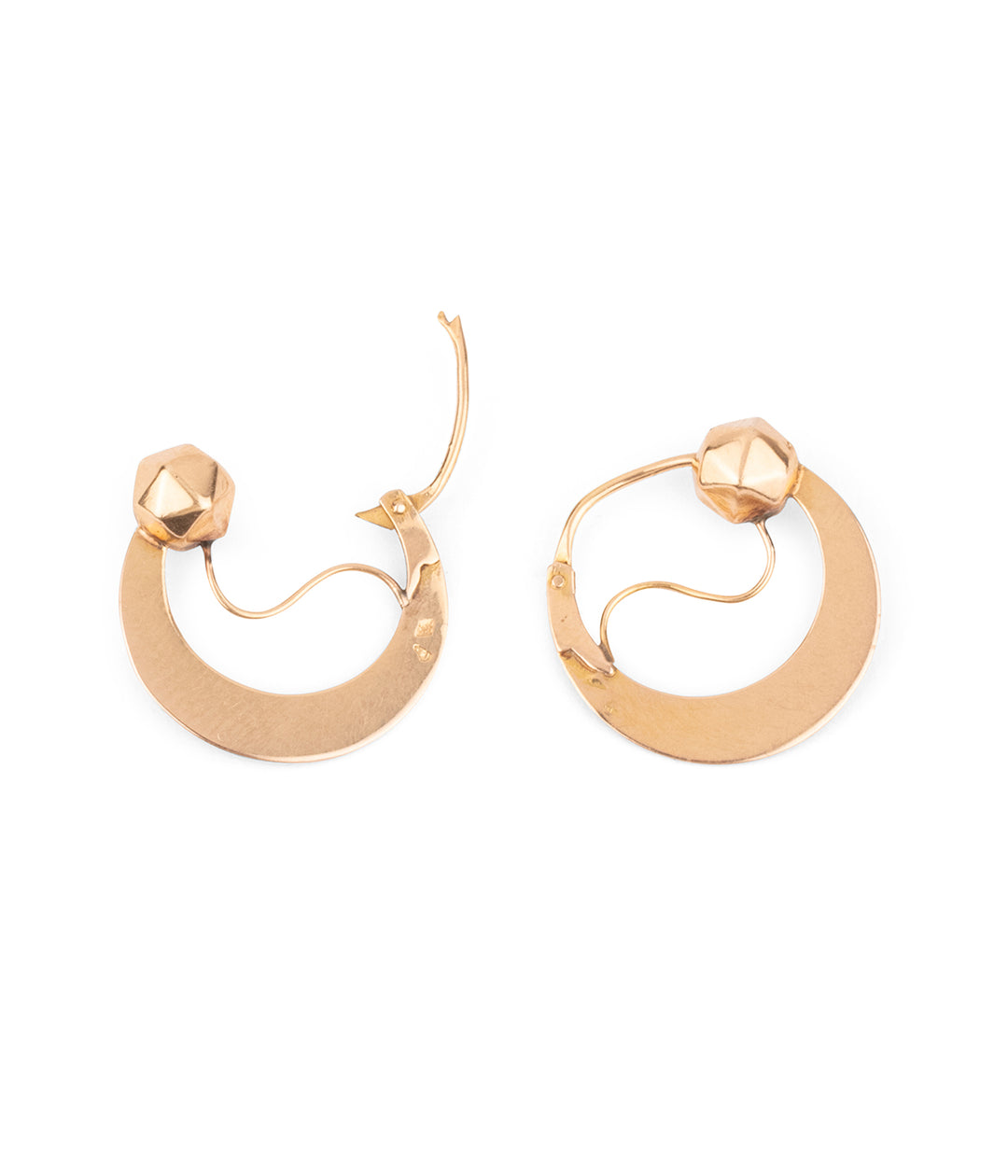 Creoles-savoyardes-anciennes-or-18k-bijoux-regionaux-Arnalda-Caillou-Paris