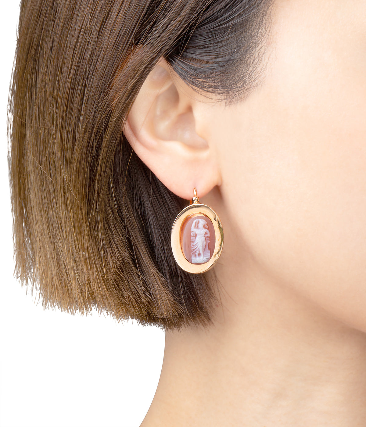 Dormeuses-anciennes-camee-agate-Einia-Caillou-Paris