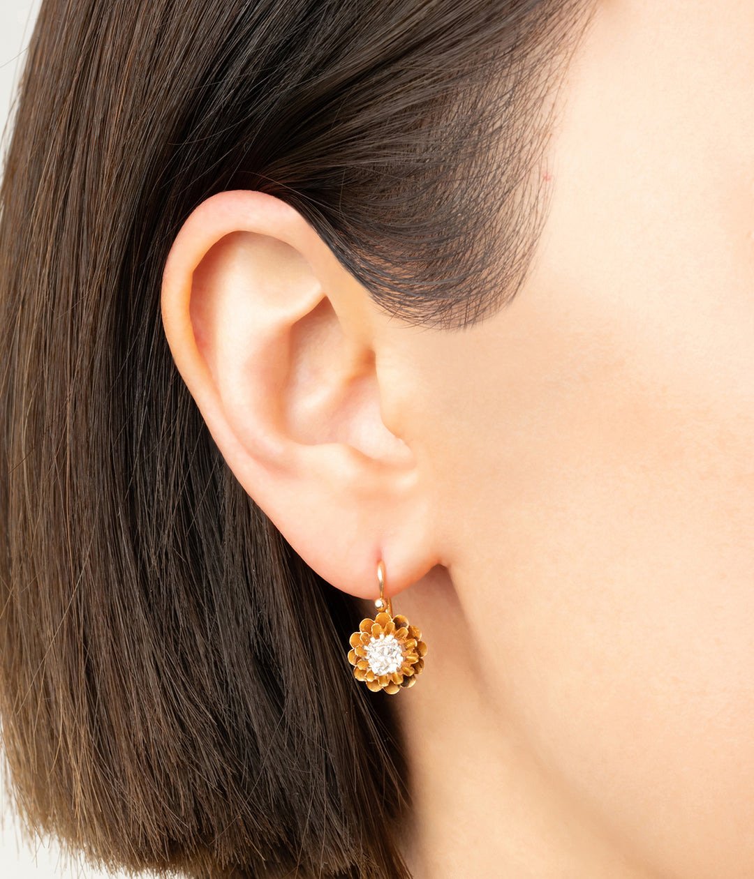 Dormeuses-anciennes-or-diamants-Rina-Caillou-Paris