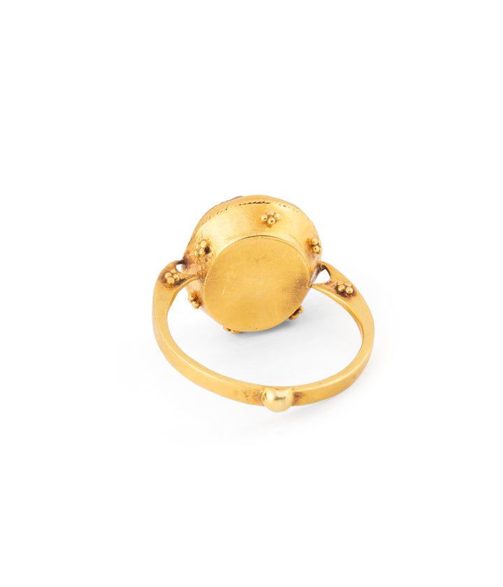 Edwardian cornelian intaglio ring Pegasus antique jewelry "Lubka" - Caillou Paris