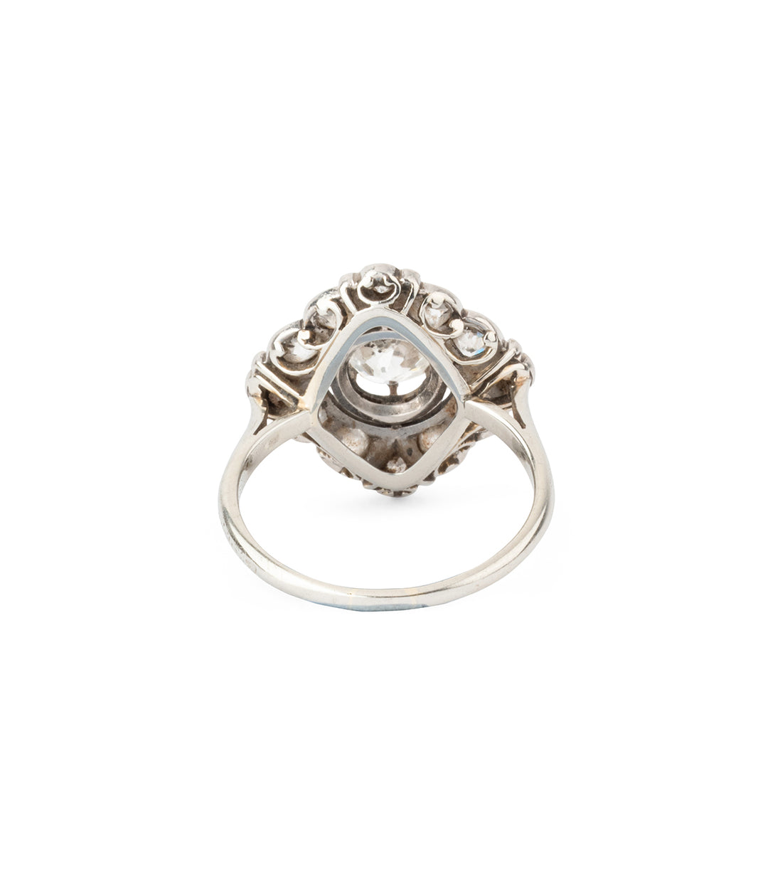 French-antique-ring-diamonds-Hikma-Caillou-Paris