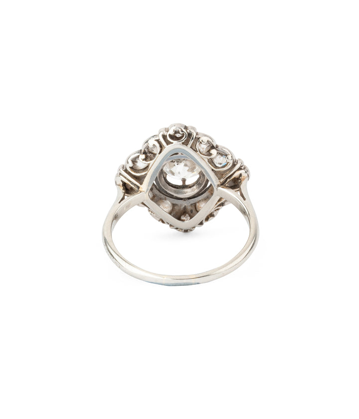 French-antique-ring-diamonds-Hikma-Caillou-Paris